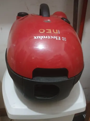Aspirador de pó com defeito