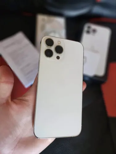 Iphone 13 pro max sem detalhes 