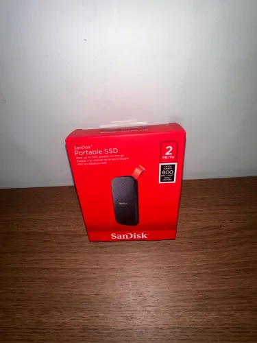 SSD portátil SanDisk 2TB Novo