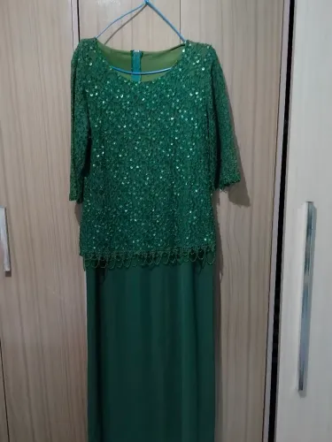 Vestido Longo de Festa Verde Esmeralda com Renda, Lantejoulas e Mangas 3/4