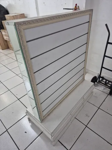 Movel MDF com gavetas loja
