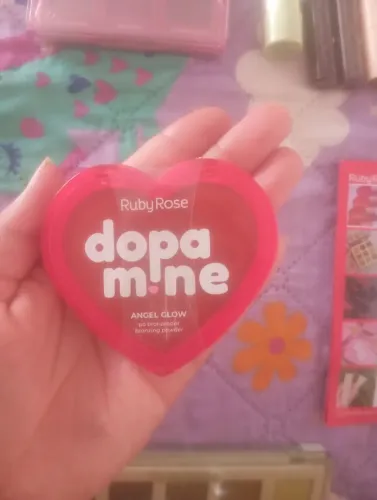 Maquiagem Ruby Rose variados preços