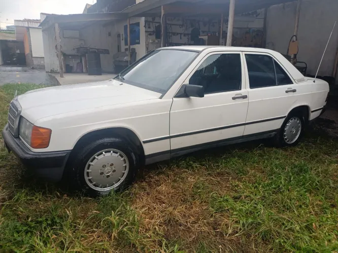 Mercedes-Benz 190-E 2.3 1983