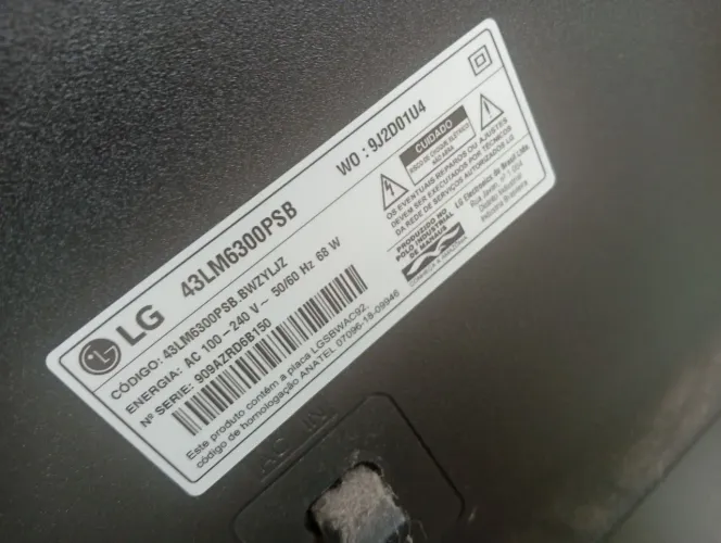 Tv LG thinq Lara retirada de peças