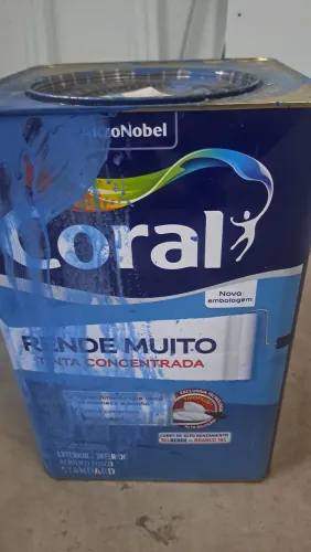 Tinta coral rende mais 16 l azul, praticamente cheia .