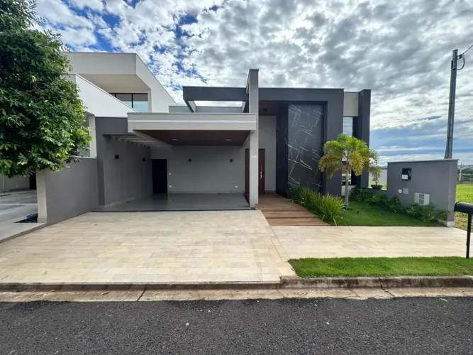 Casa em Condomínio no bairro Residencial Portinari II, localizado na cidade de Álvares Mac