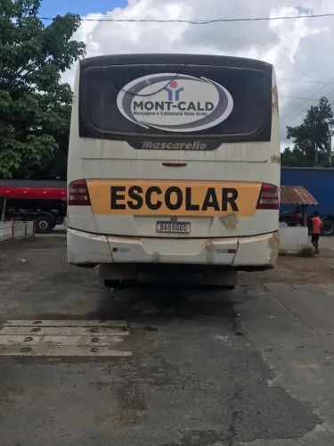 Vende-se onibus