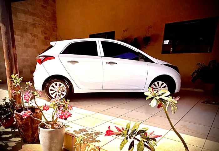 Hyundai HB20 Unique 1.0 Flex 12V Mec. 2019