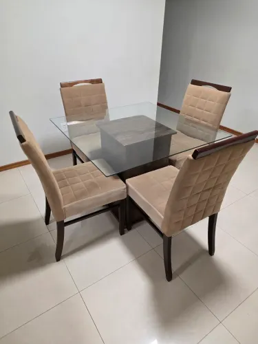 Mesa de jantar 