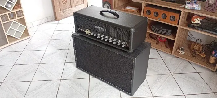 Caixa 2x12 Celestion (Vintage 30 + Greenback)