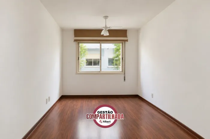 Apartamento de 2 dormitórios no Passo d'Areia - 63,57 m² privativos em Porto Alegre.