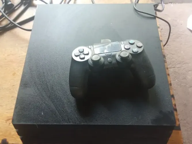 Vídeo game ps4 pro tb