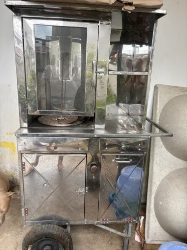 Carrinho de churrasco grego