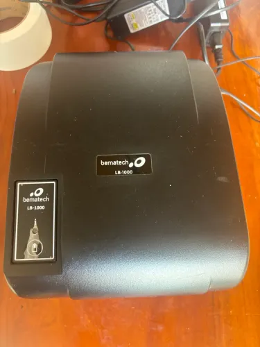 Impressora de etiquetas bematech lb1000