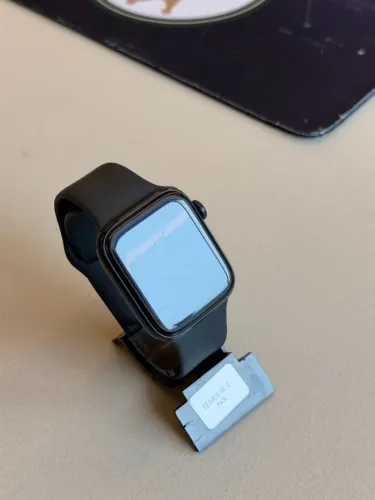 Apple Watch SE 2 44MM Preto 84% Celular - Loja Fisica