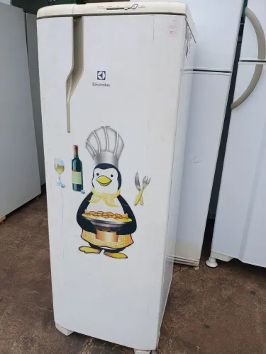 Geladeira 400,00