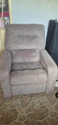 Vendo poltrona do papai e 2 kit de poltrona