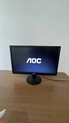 Monitor AOC