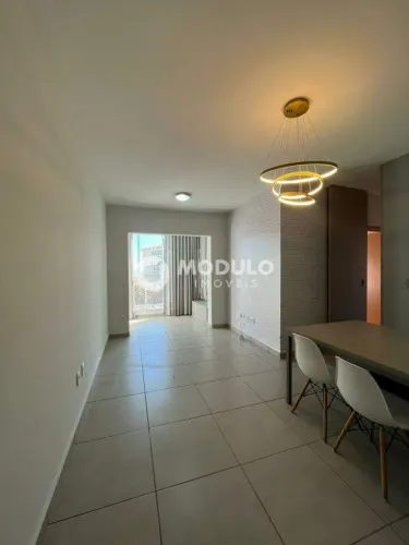 APARTAMENTO à venda, 3 quartos, 1 suíte, 1 vaga, ALTO UMUARAMA - Uberlândia/MG