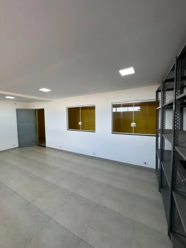Sala comercial 60 metros quadrados - Carapicuíba