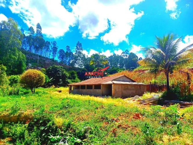 Sítio para venda localizado na zona rural denominada Varginha em Porto Firme - MG.