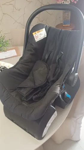 Bebê conforto (RETIRADA NO UMARIZAL)