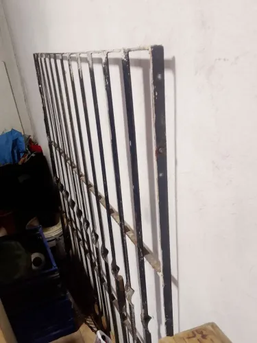 Vendo gradeado pra janela interessados chamar no whats *30