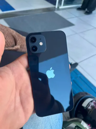 iPhone 12
