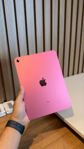 iPad 10 64 gb rosa semi novo bem conservado