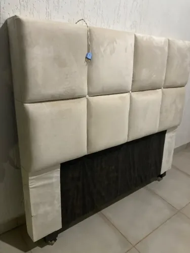 Cabeceira de cama de casal