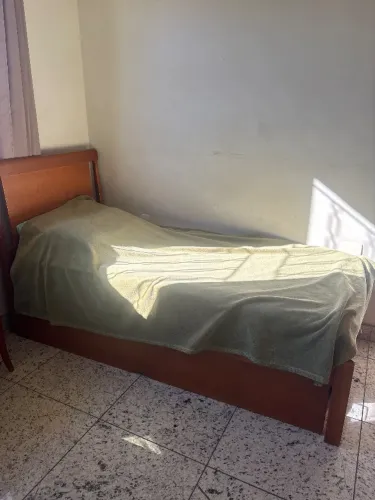 Cama de solteiro bicama
