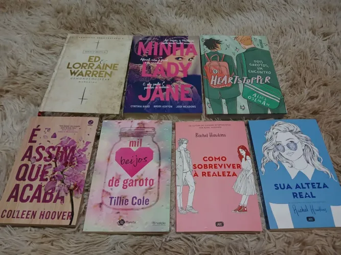Vende-se livros, preços na descrição