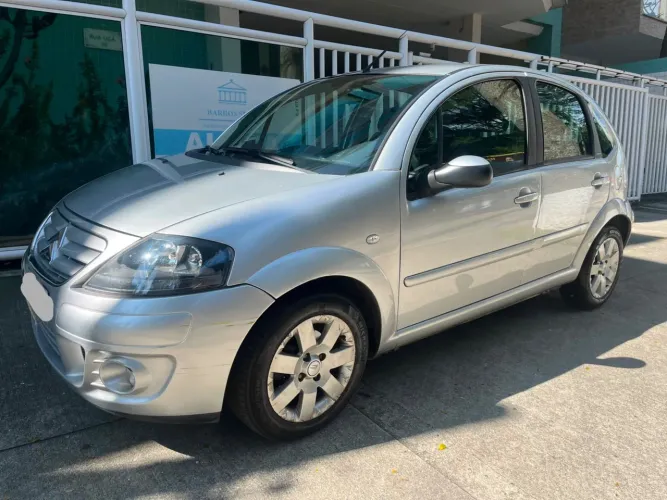 Citroen C3 Exclusive 1.4 Flex 8V 5P 2012