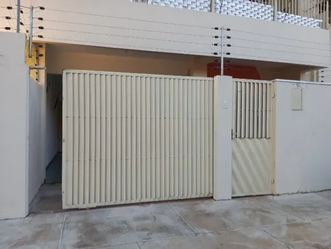 Alugo casa próximo Centro