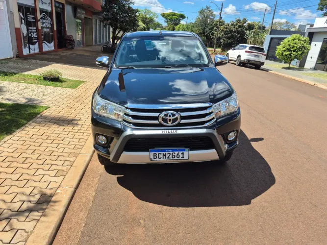Toyota Hilux CD SRV 4X4 2.8 TDI Diesel Aut. 2016