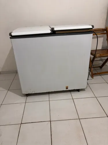 Freezer cônsul horizontal