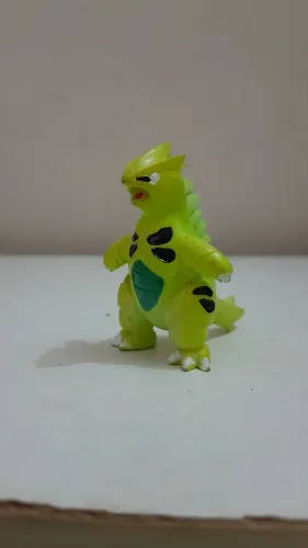 Pokémon tyranitar tomy