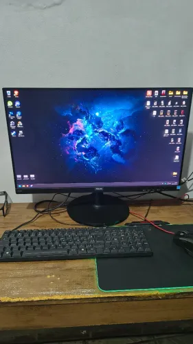 Monitor Philips FULL HD/75HZ