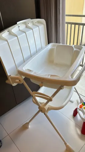Banheira com trocador 