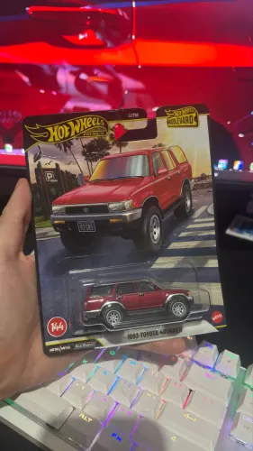 Hot wheels premium Toyota 4Runner