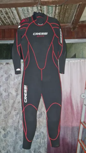 ?Roupa de Neoprene Cressi Maya Man 2.5mm - Tamanho GG (Semi-nova)