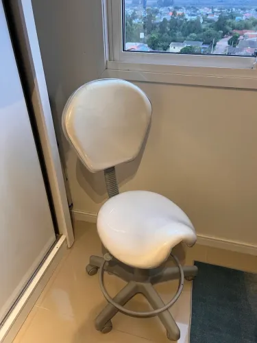 Vendo cadeira