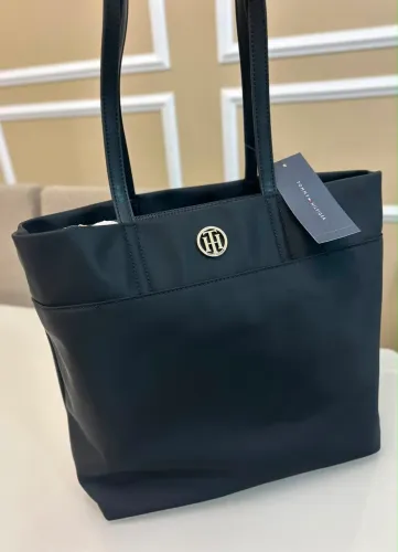 Bolsa Tommy Preta