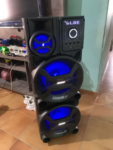 Caixa de Som Amplificada Amvox 2200w RMS