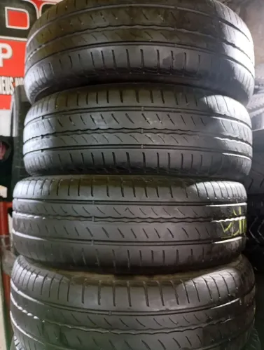 Pneus Pirelli ref 195 60 16 RS 250 cada 1