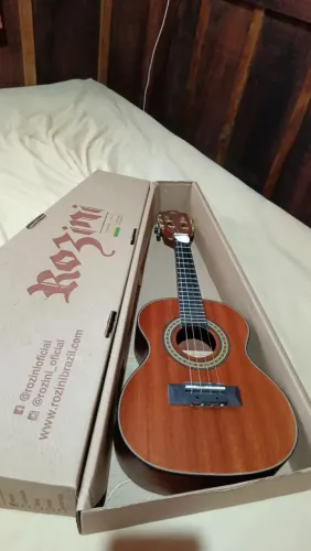 Vendo cavaquinho Rozini
