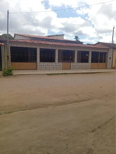 Casa a venda 
