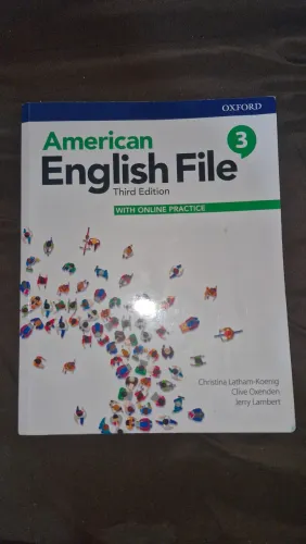 Livro "American English File 3 - Third Edition"