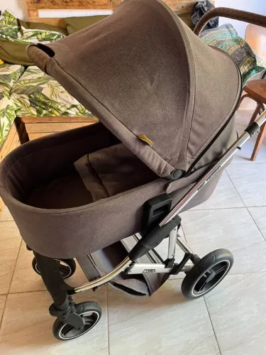 Carrinho de bebê