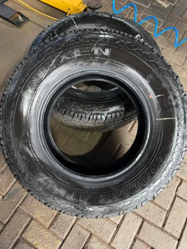 Pneus 275/70/18
